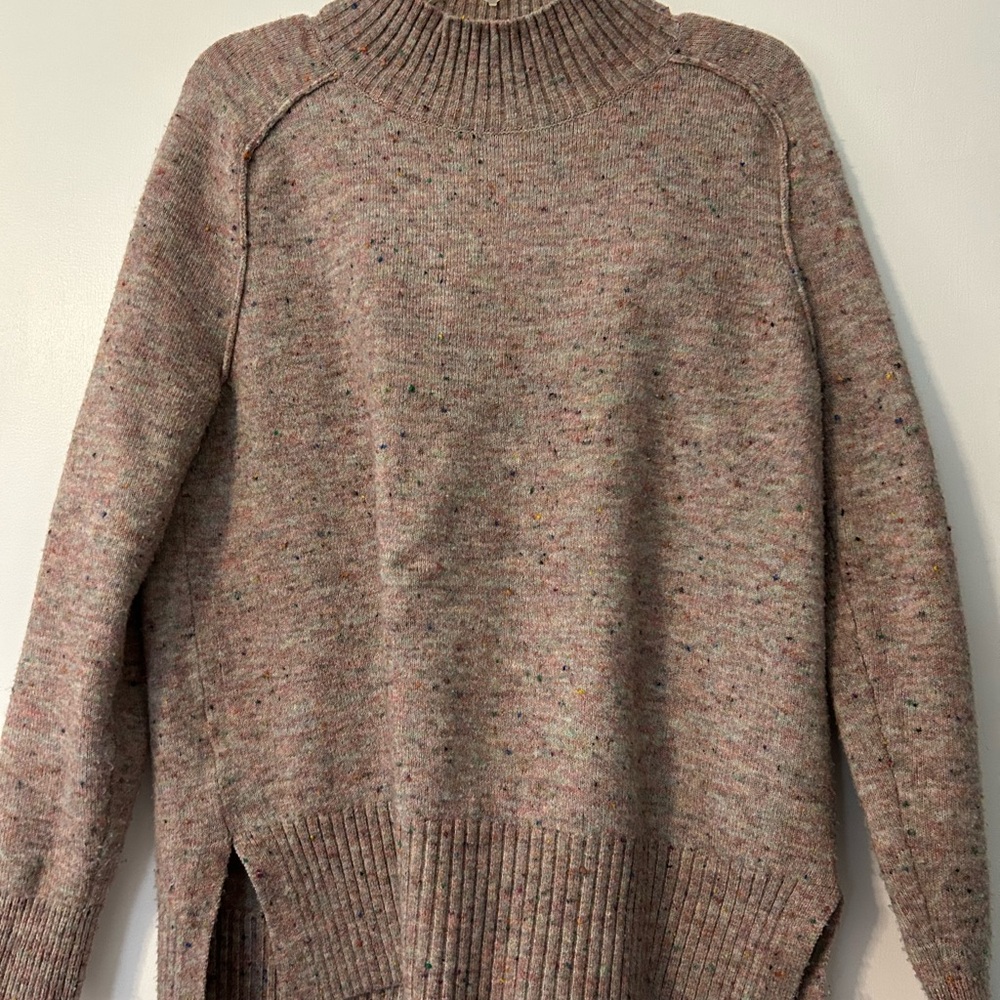 LOFT Speckled Pink Turtleneck Sweater